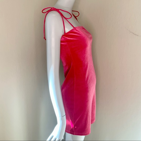 NWT MOTEL Verso Velvet Pink Stretch Mini Dress Fuchsia Bodycon Size M - Picture 14 of 16